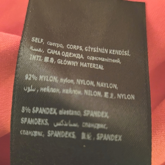 🌺BEBE Capped Sleeve Top - Picture 4 of 5